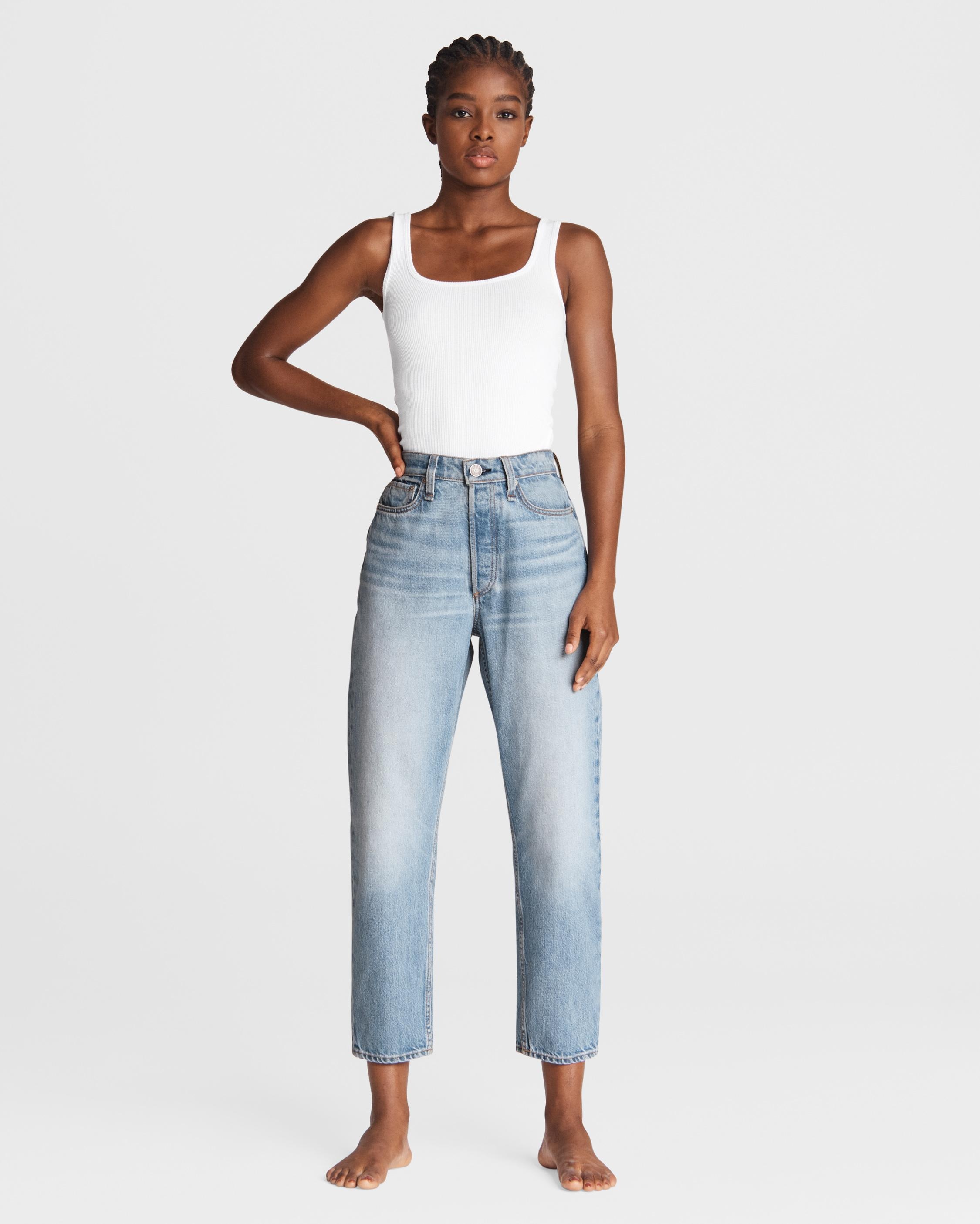 Alissa Straight - Tulip
High-Rise Rigid Jean - 2