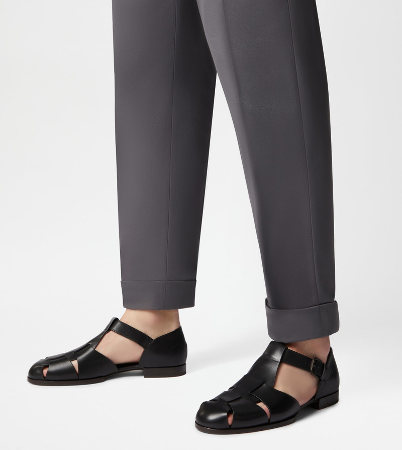 Tod's SANDALS IN LEATHER - BLACK outlook