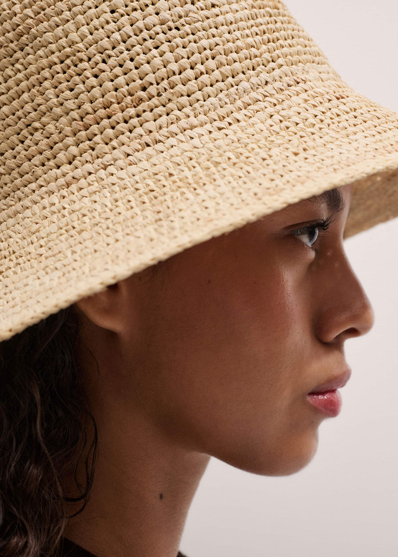 ME+EM Bucket Hat outlook