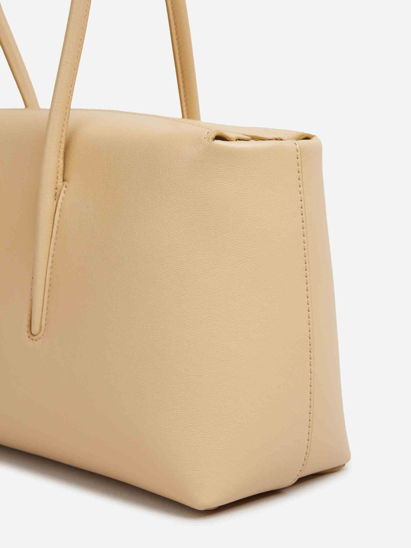 THE STOCKHOLM SHOULDER BAG 5