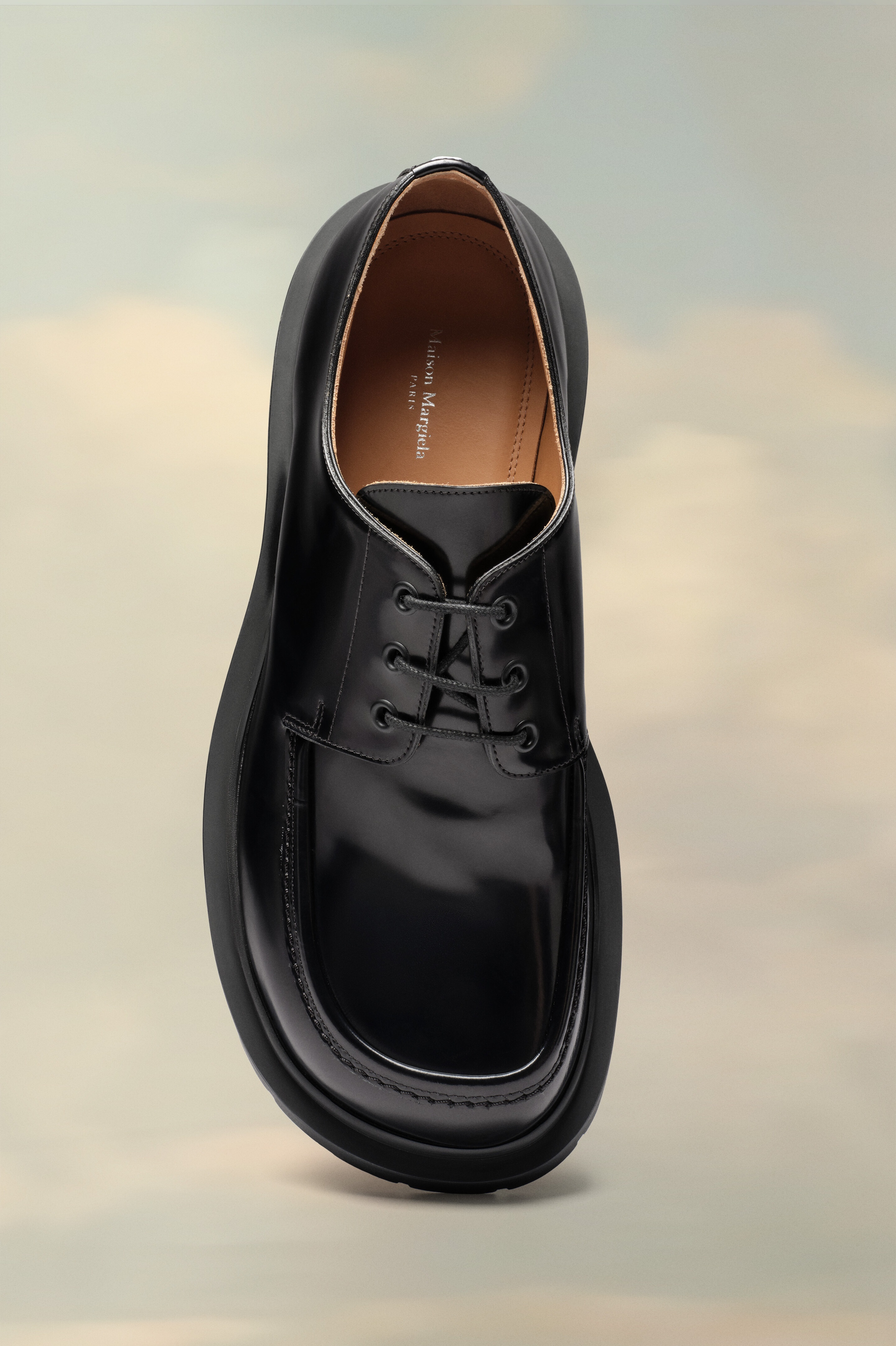 Leather lace-up - 3
