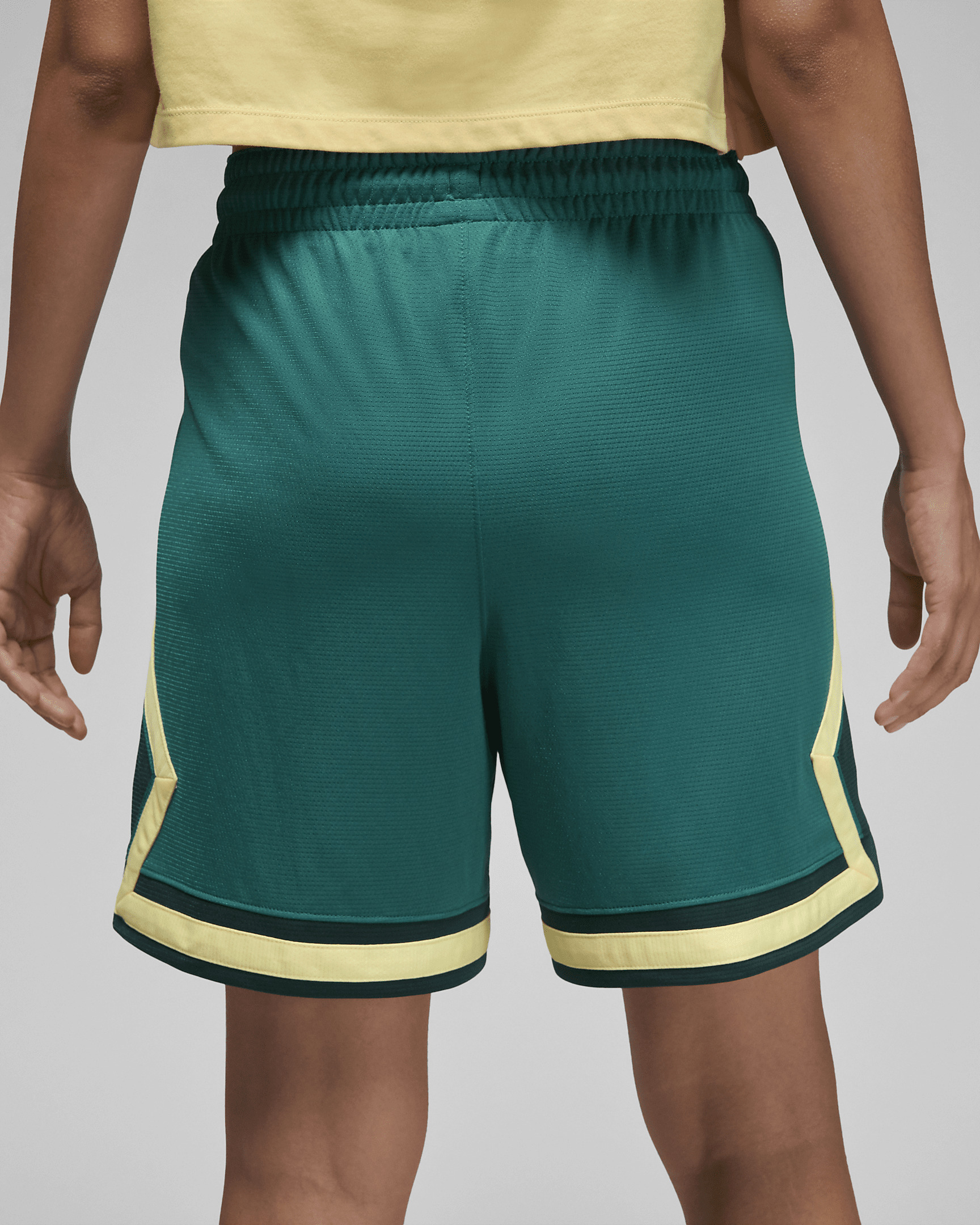 Jordan Sport Women's Diamond Shorts - 3