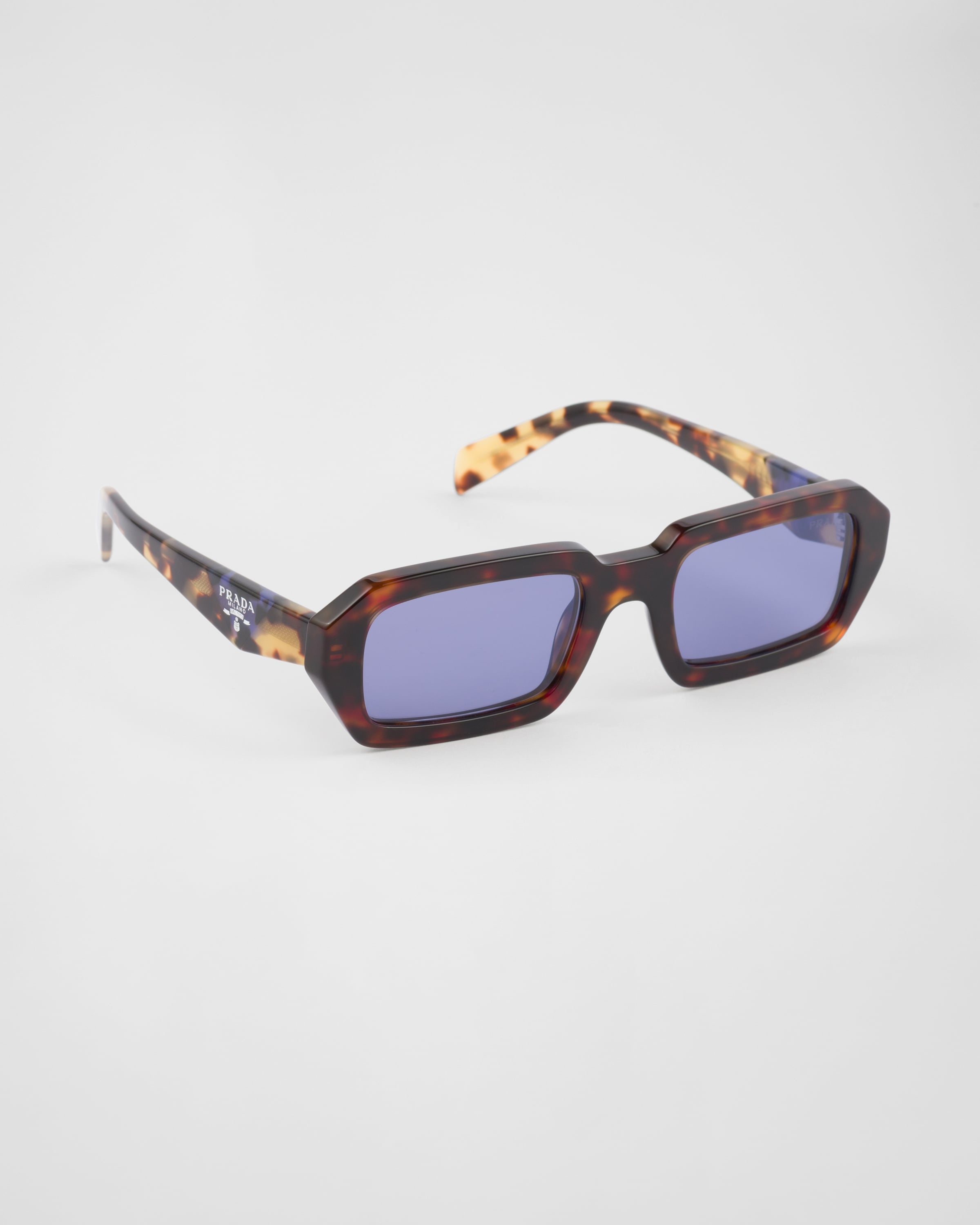 Sunglasses with Prada logo - 3