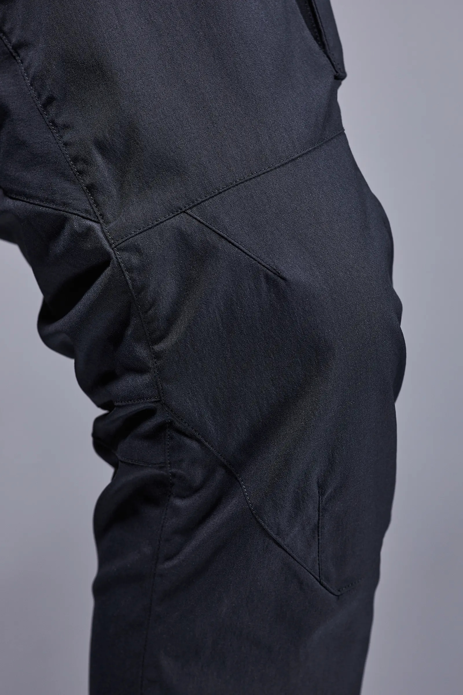 P10A-M Nylon Stretch  Articulated Cargo Pant Black - 15