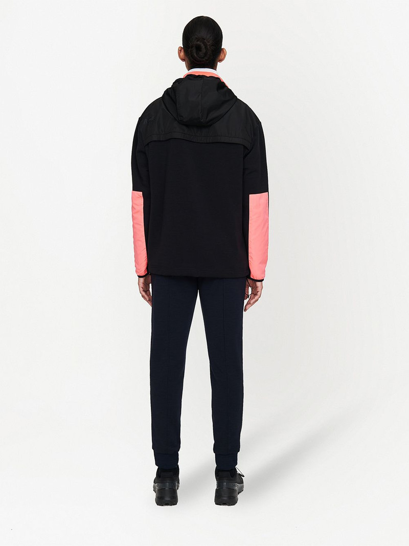 Hut pocket hoodie 4