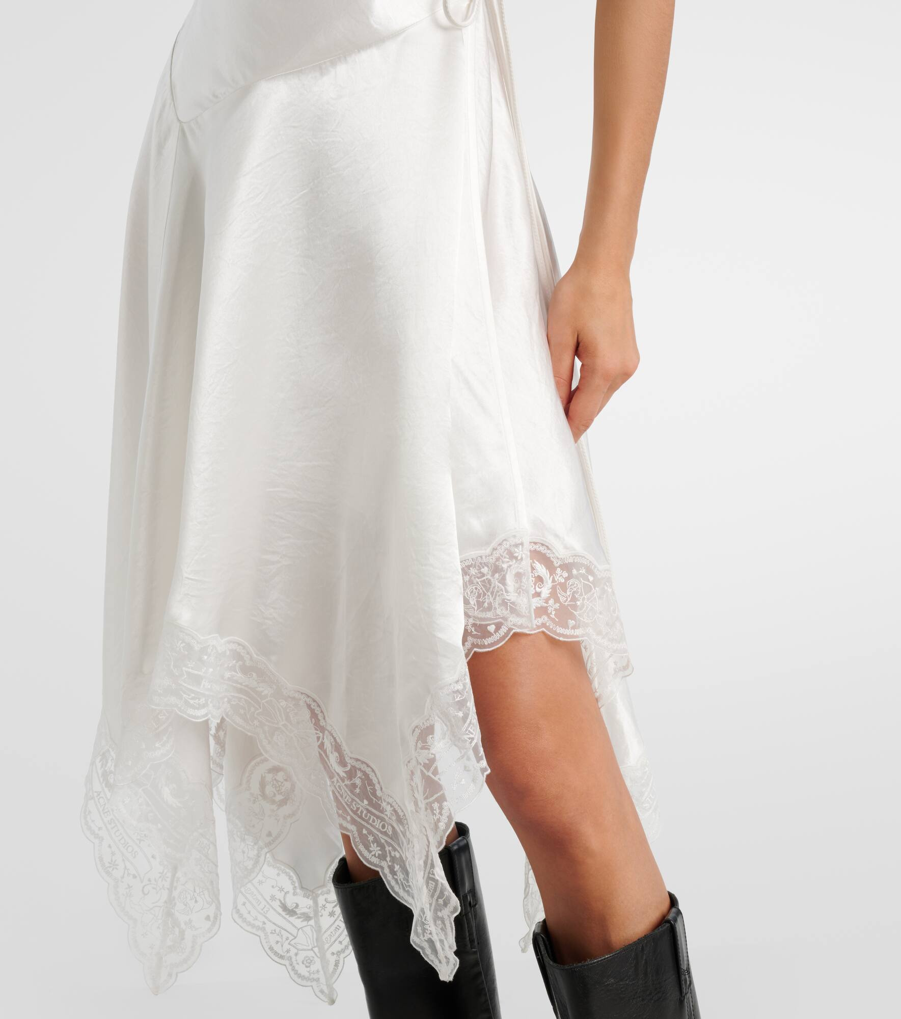 Asymmetric lace-trimmed satin minidress - 5