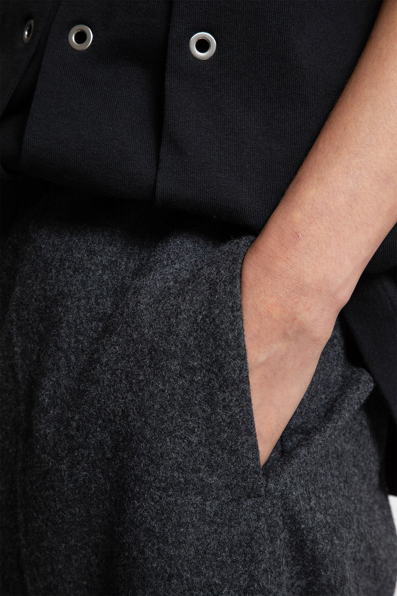 Wool-Flannel-Trousers - 4