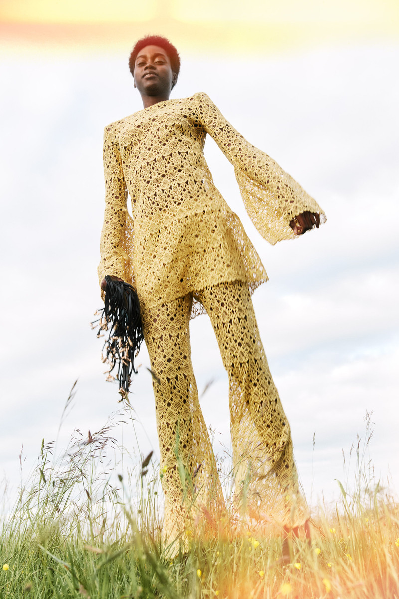 GABRIELA HEARST Phoenix Flare Cropped Pant in Gold Silk Macrame Lace outlook