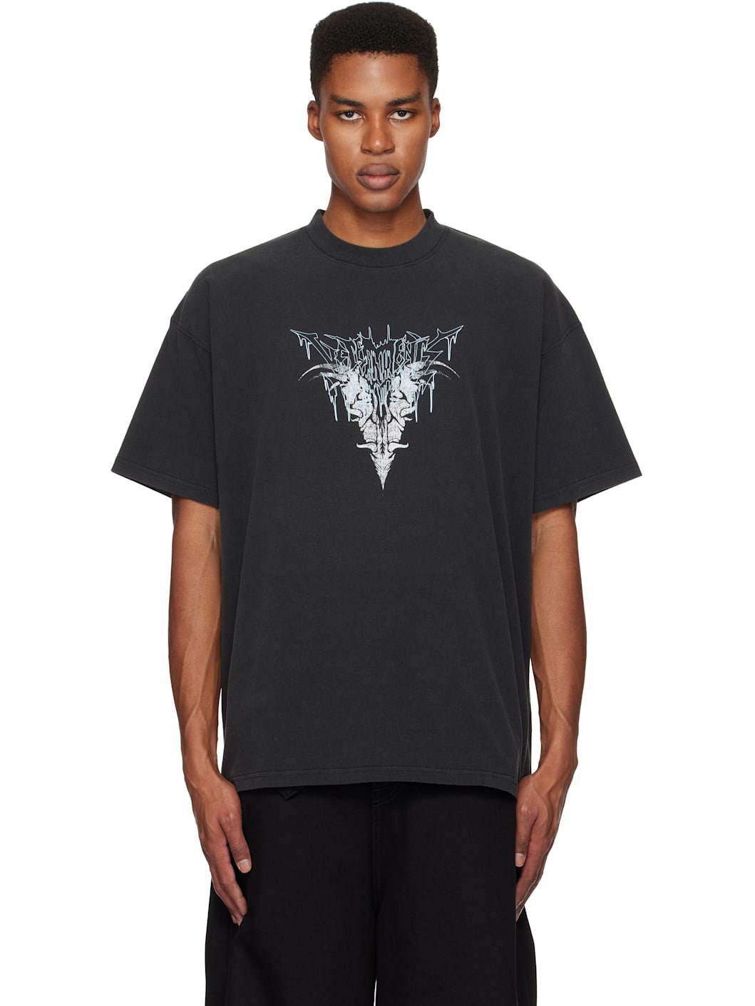 Black Bone 'V' Regular T-shirt - 1
