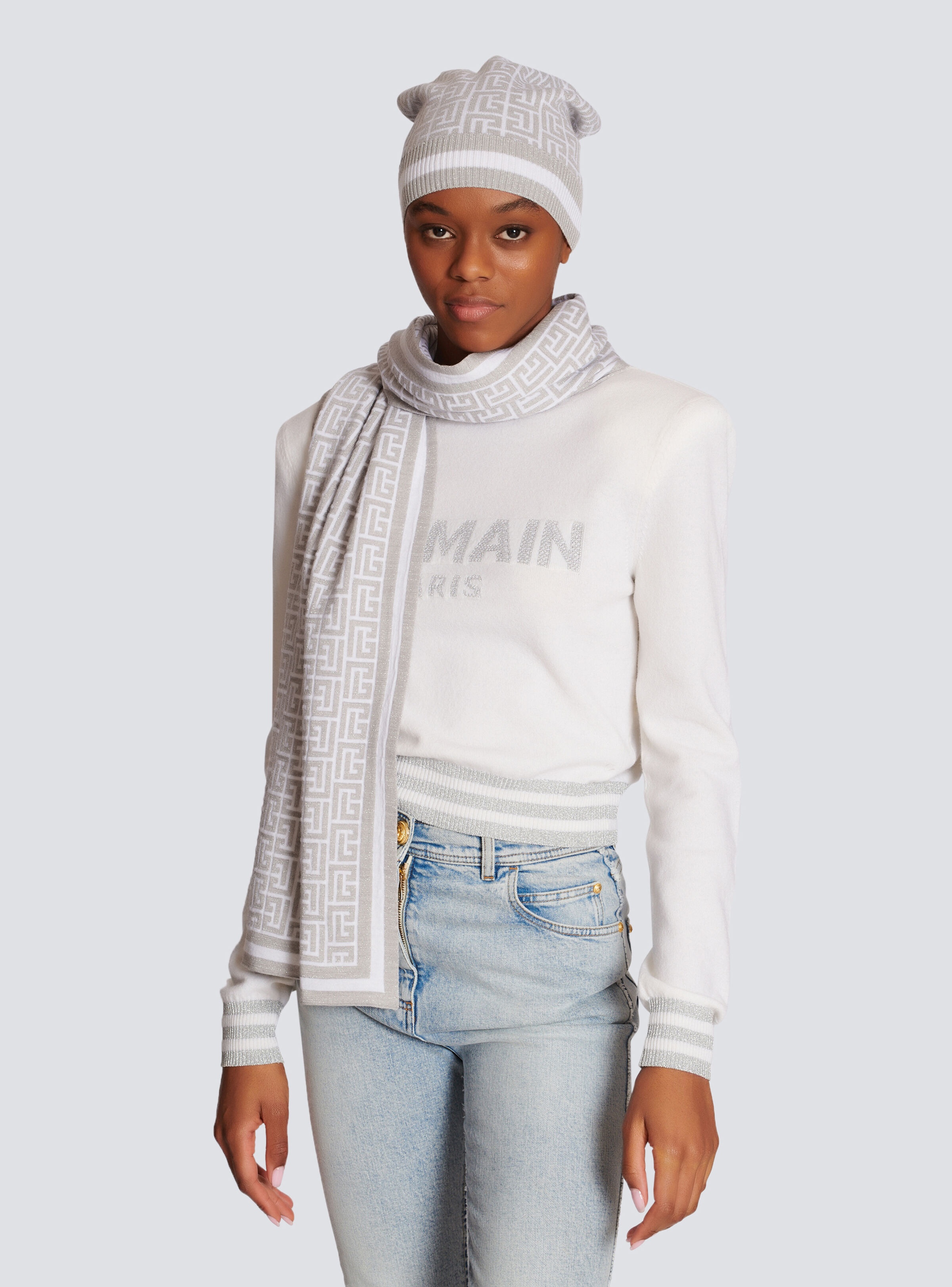 Wool scarf with Balmain monogram - 4