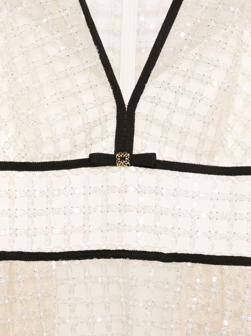 V-neck embellished dress 3