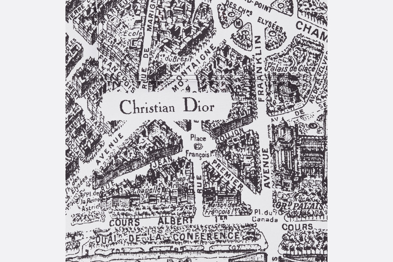 Short-Sleeved Hooded Short Anorak 3