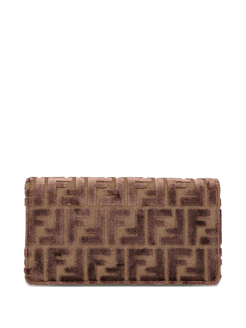 FF-motif chain shoulder bag 4
