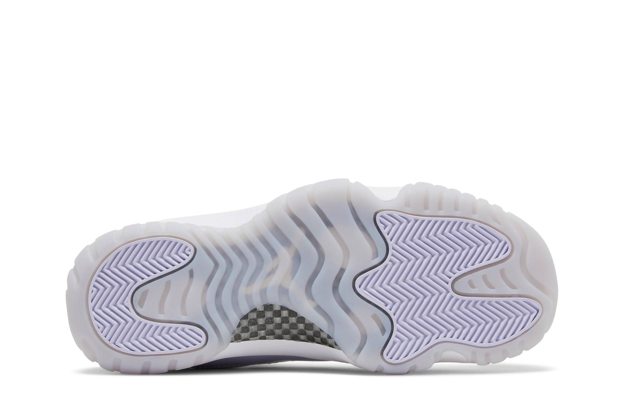 Wmns Air Jordan 11 Retro Low 'Pure Violet' - 4