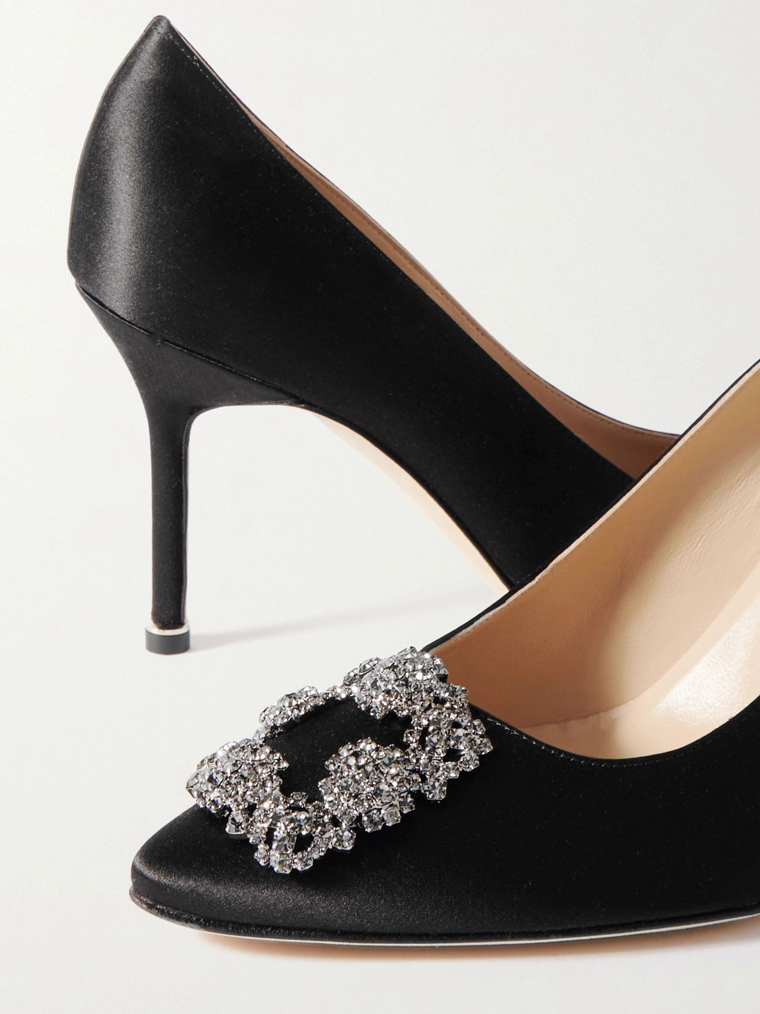 Hangisi 90 crystal-embellished satin pumps Black - 4