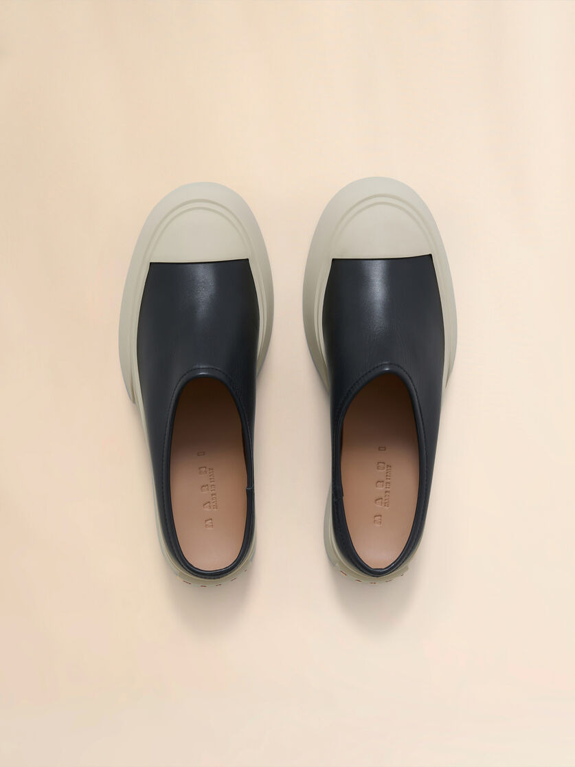 BLACK LEATHER PABLO SABOT - 4
