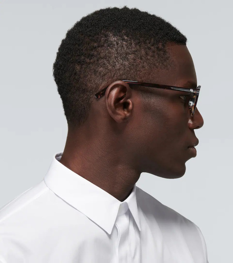 Dior DiorEssential R2I round glasses outlook