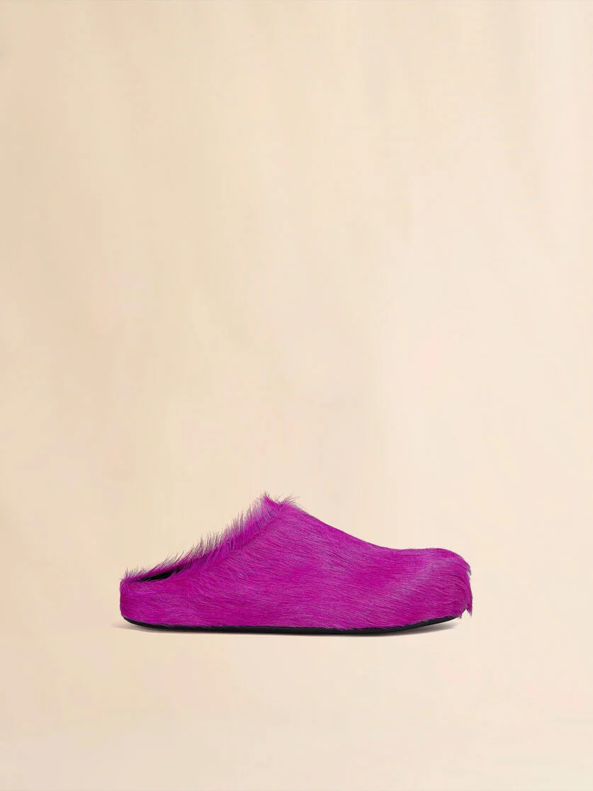 FUCHSIA LONG-HAIR CALFSKIN FUSSBETT SABOT - 1