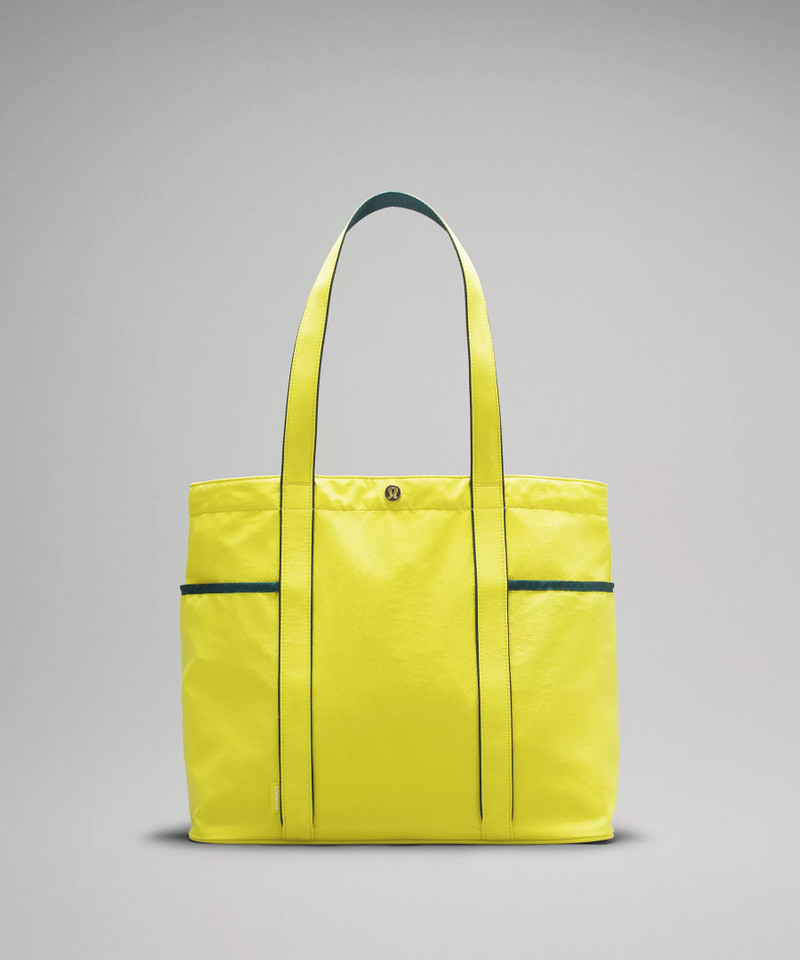 Daily Multi-Pocket Tote Bag 20L 1