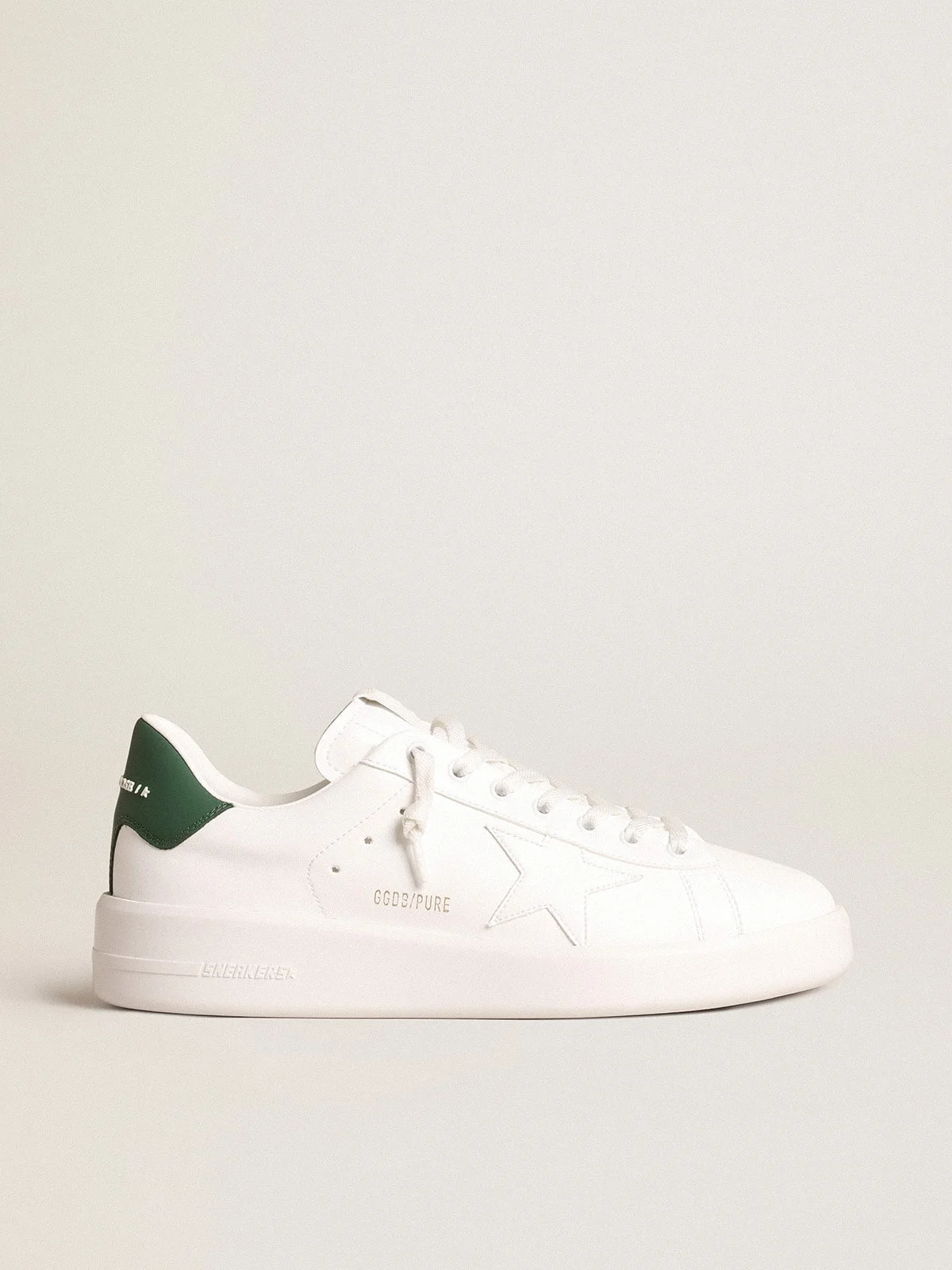 Purestar with white bio-based star and mat green leather heel tab - 1