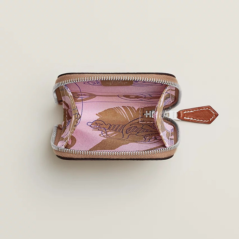 Hermès Silk'In change purse outlook