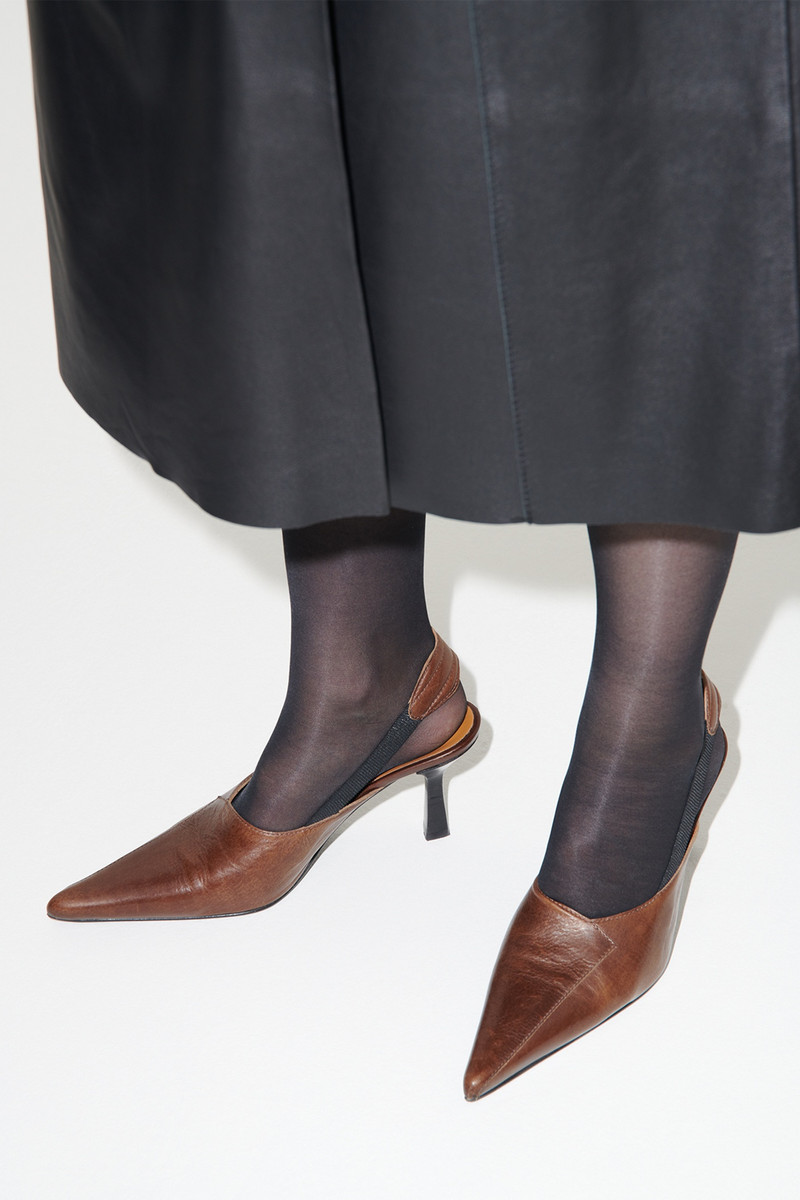 Envelope Heel Woodstock Leather 5