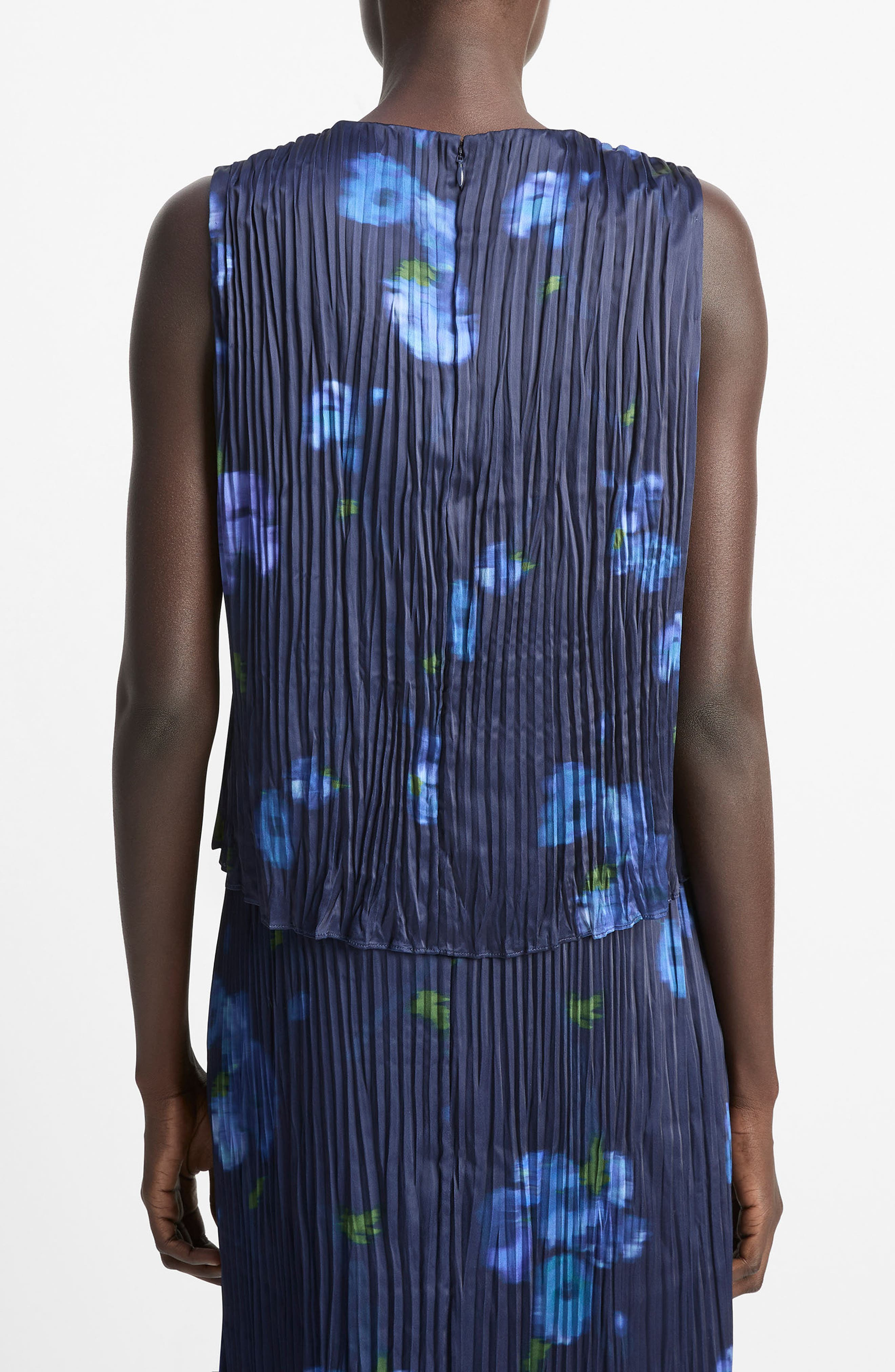 Vince Poppy Blur Crushed Pleated Sleeveless Top in Midnight at Nordstrom - 2