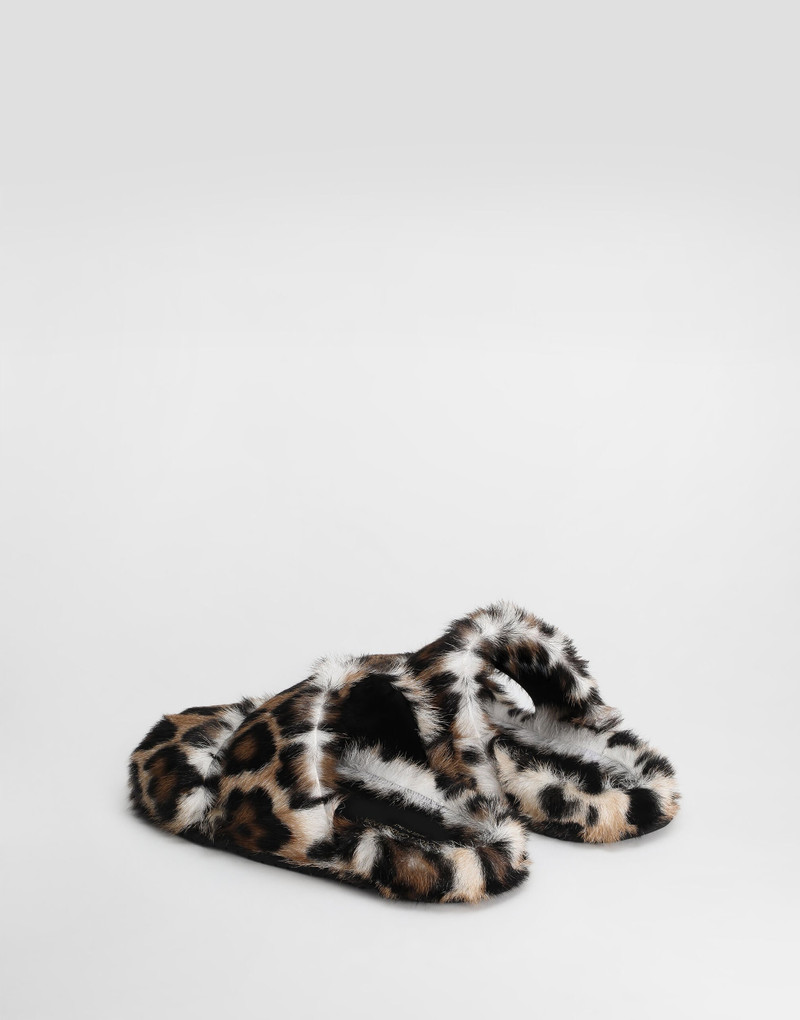 Dolce & Gabbana Leo kid leather slides outlook