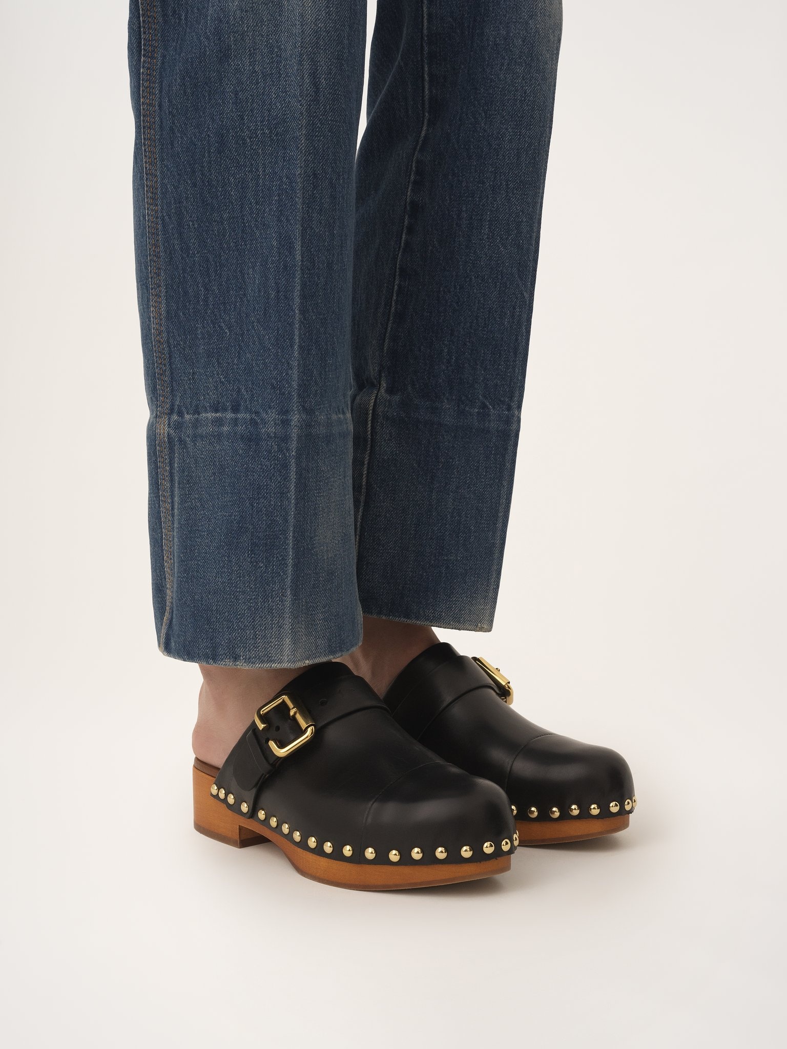 JEANNETTE CLOG - 2