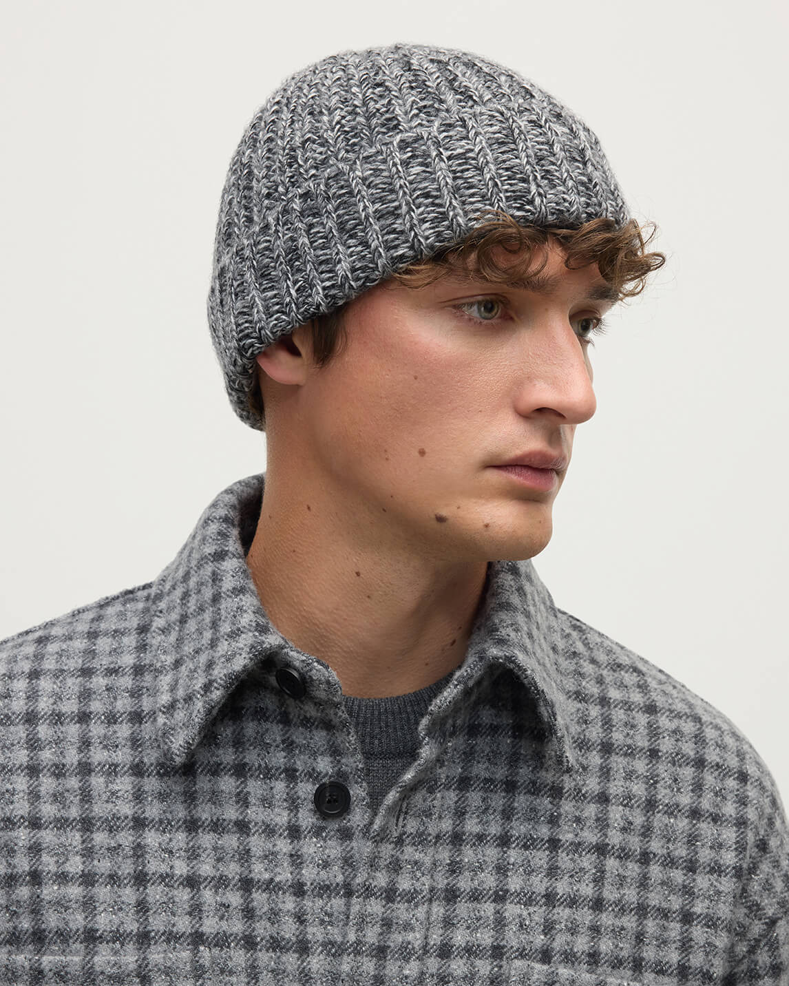 Half Cardigan Stich Grey Cashmere Beanie - 2
