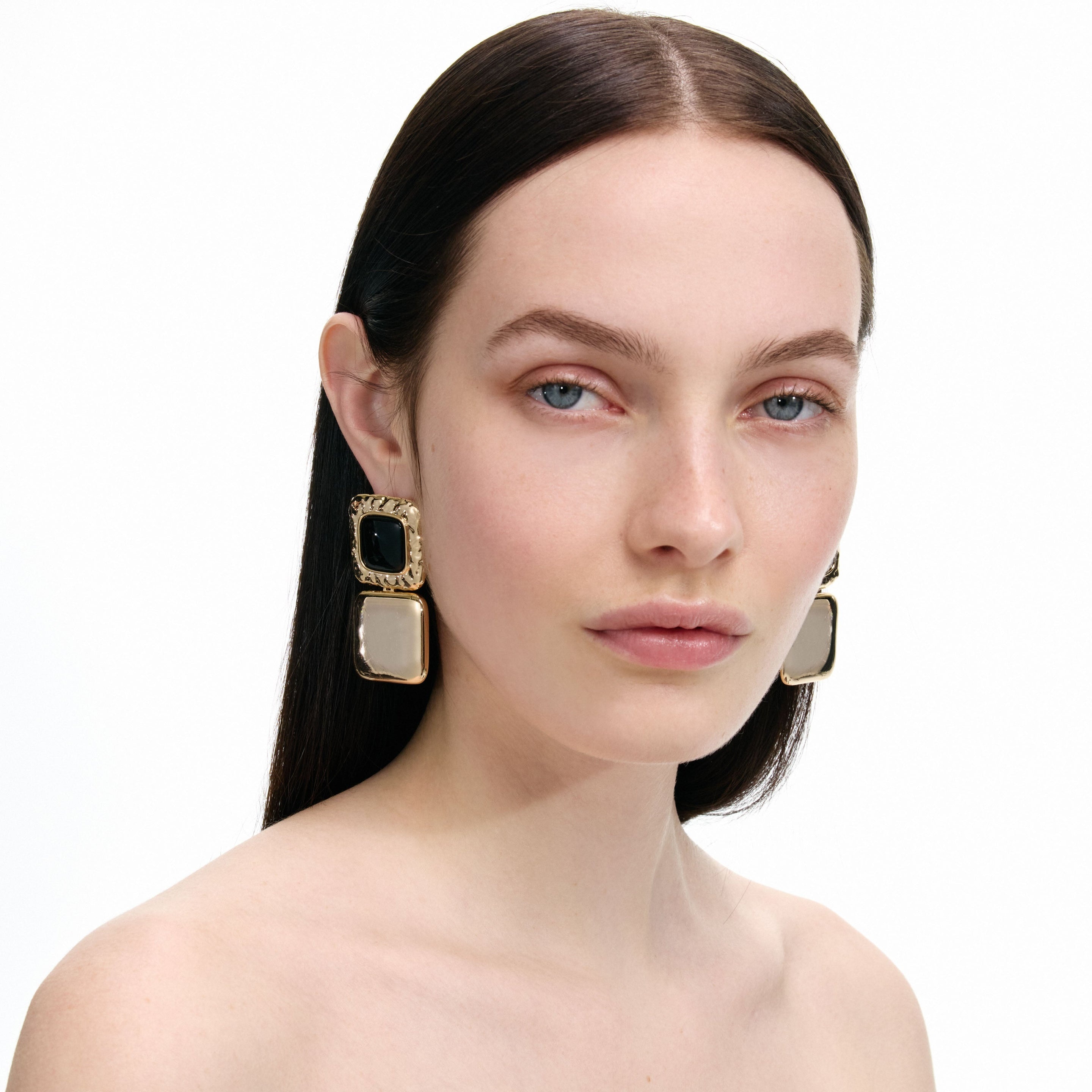 Mottled Gold Black Tiered Earrings - 4