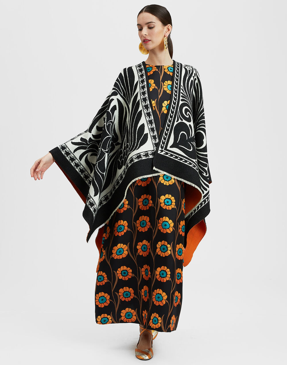 Poncho - 4