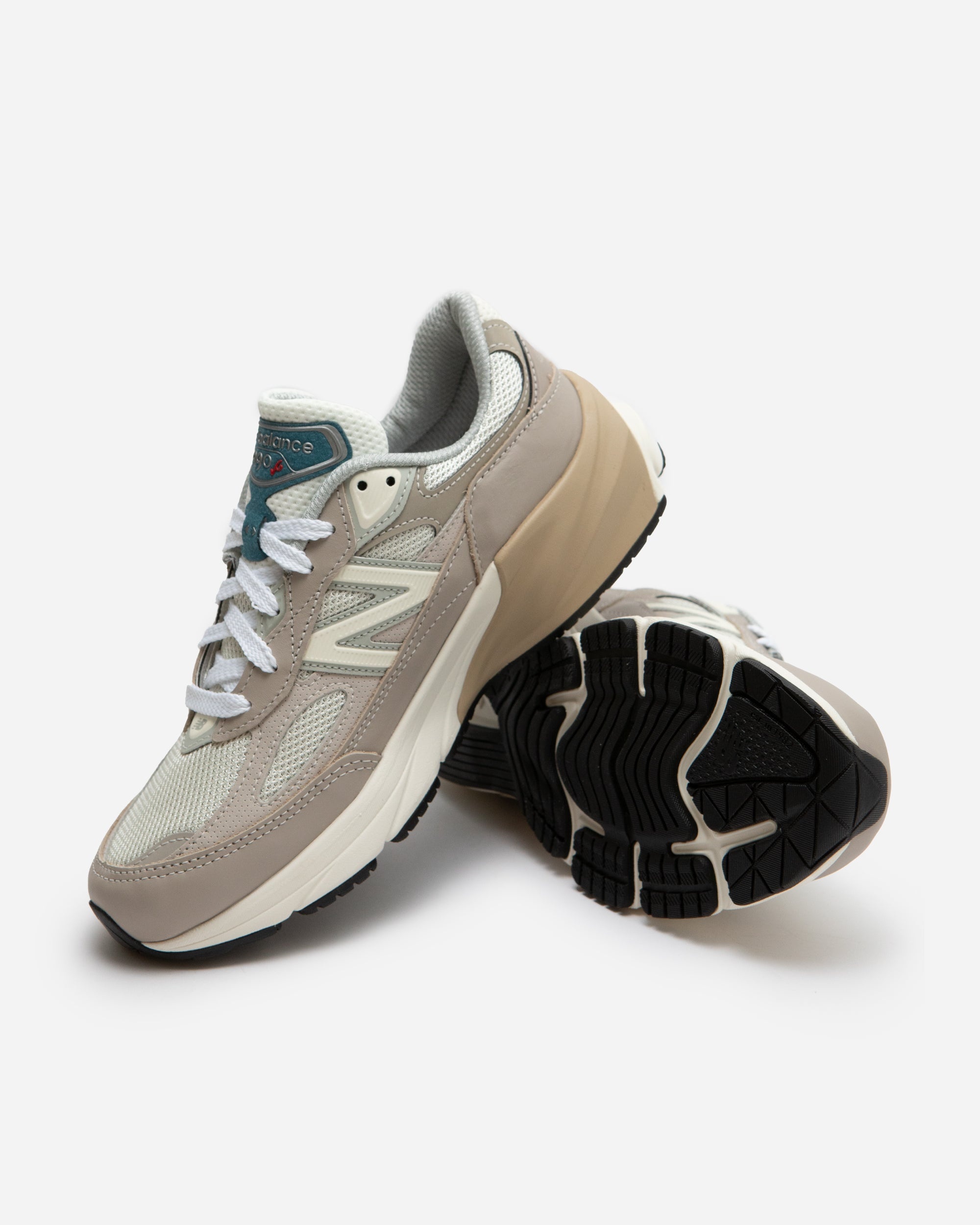 New Balance x Teddy Santis Made in USA 990 - 4
