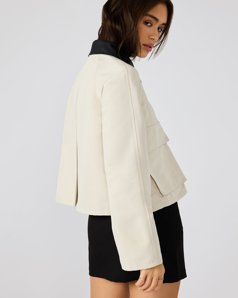 JUSTINA BARN JACKET OATMEAL 5