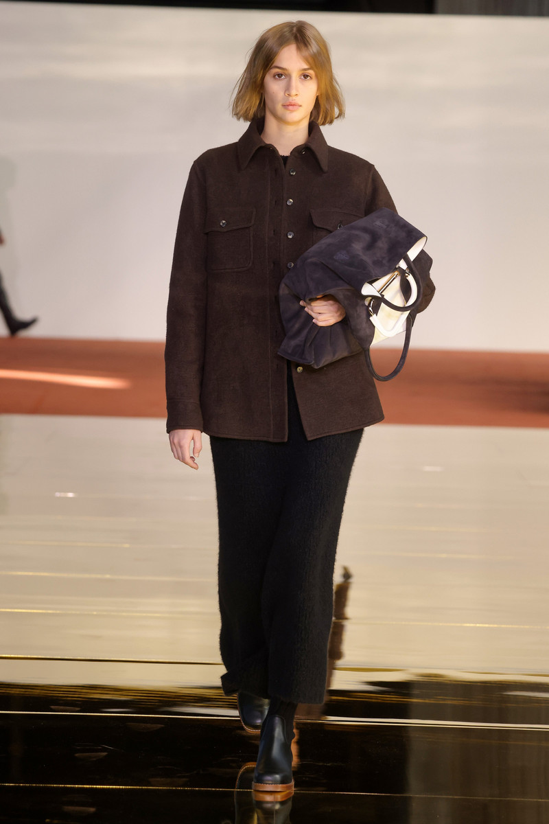GABRIELA HEARST John Austin Top in Chocolate Recycled Cashmere Felt outlook