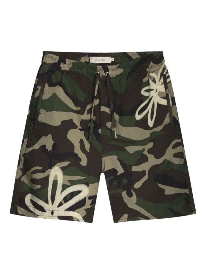 camouflage-pattern shorts 1