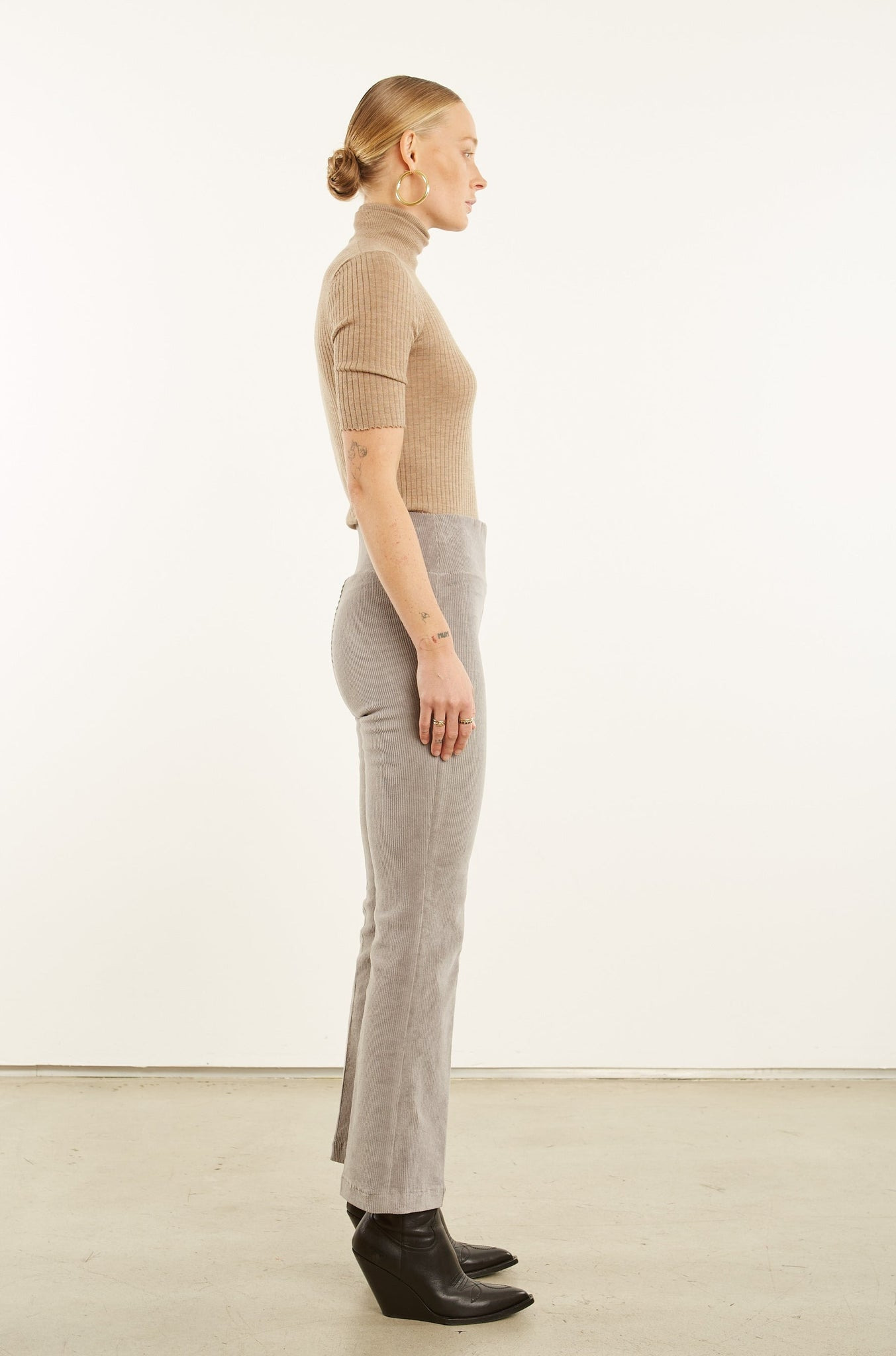 GREY CORDUROY ANKLE FLARE PANTS - 2