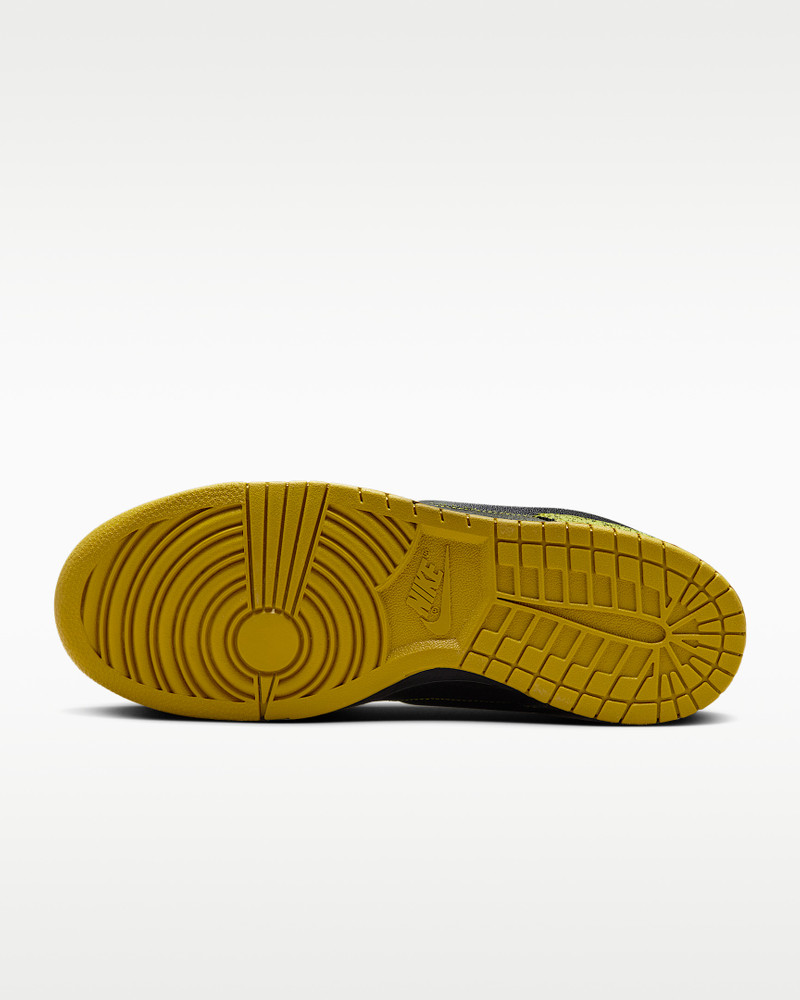 Nike Dunk 낮은 할로윈 운동화 outlook