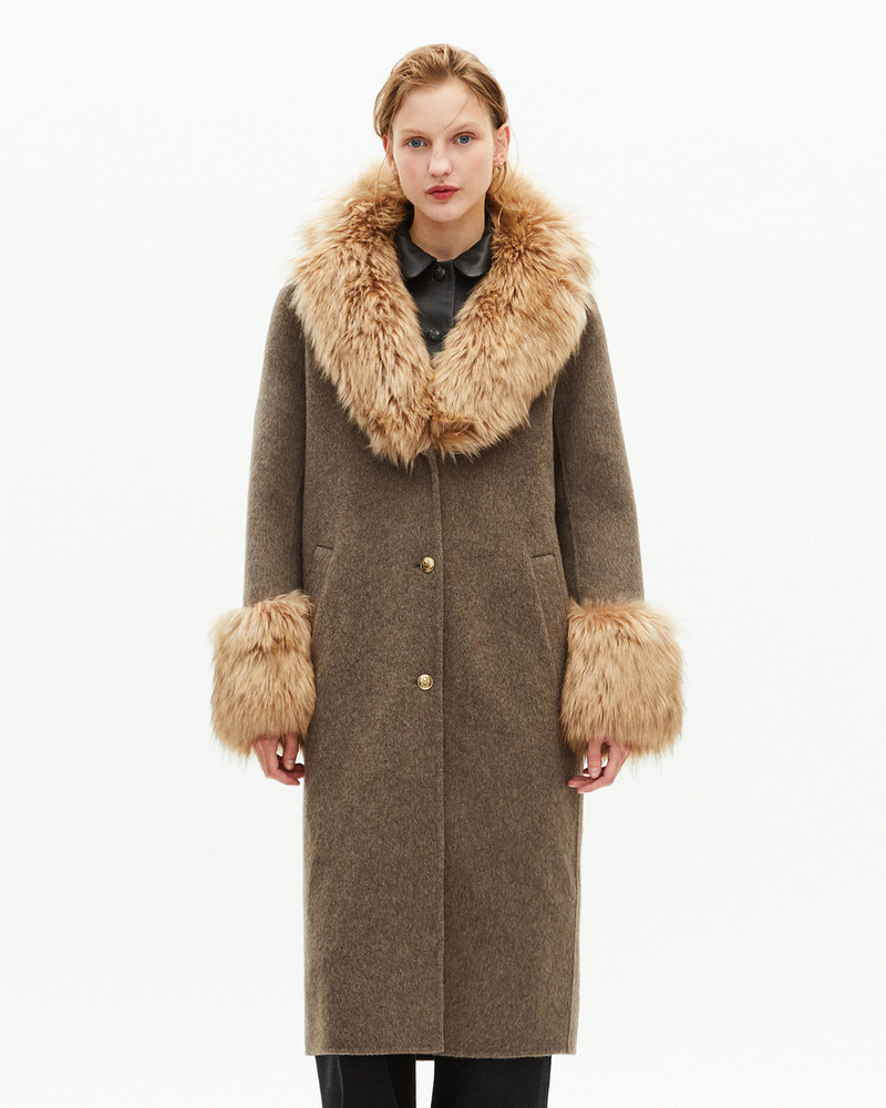 LONG COAT IN DOUBLE-FACED WOOL AND BROWN FUR 4