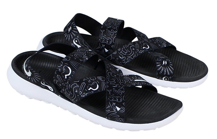 (WMNS) Nike Roshe One Sandal Print 'Black White' 832644-011 - 2