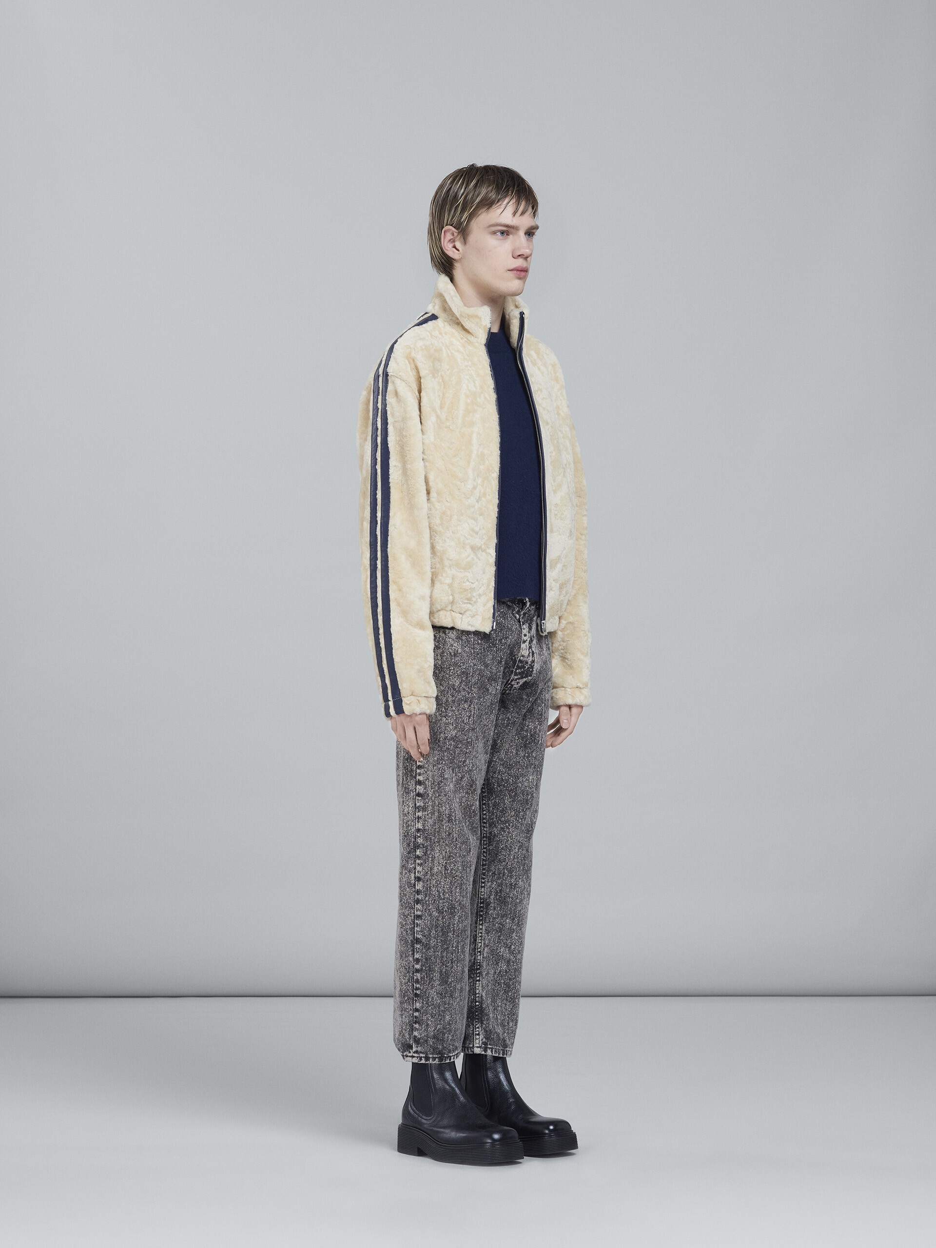 SEMI-CURLY SHINY MERINOS JACKET - 6