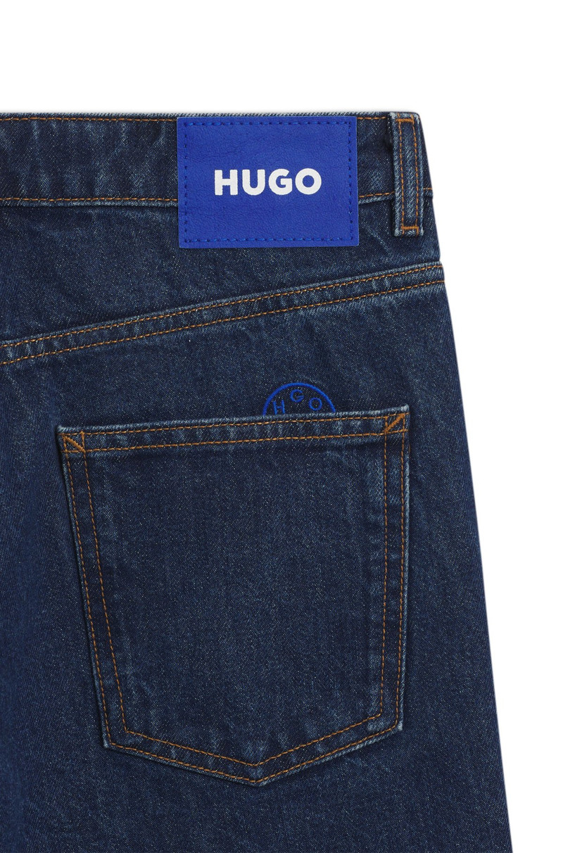 HUGO RELAXED-FIT JEANS IN RINSE-WASHED BLUE DENIM outlook