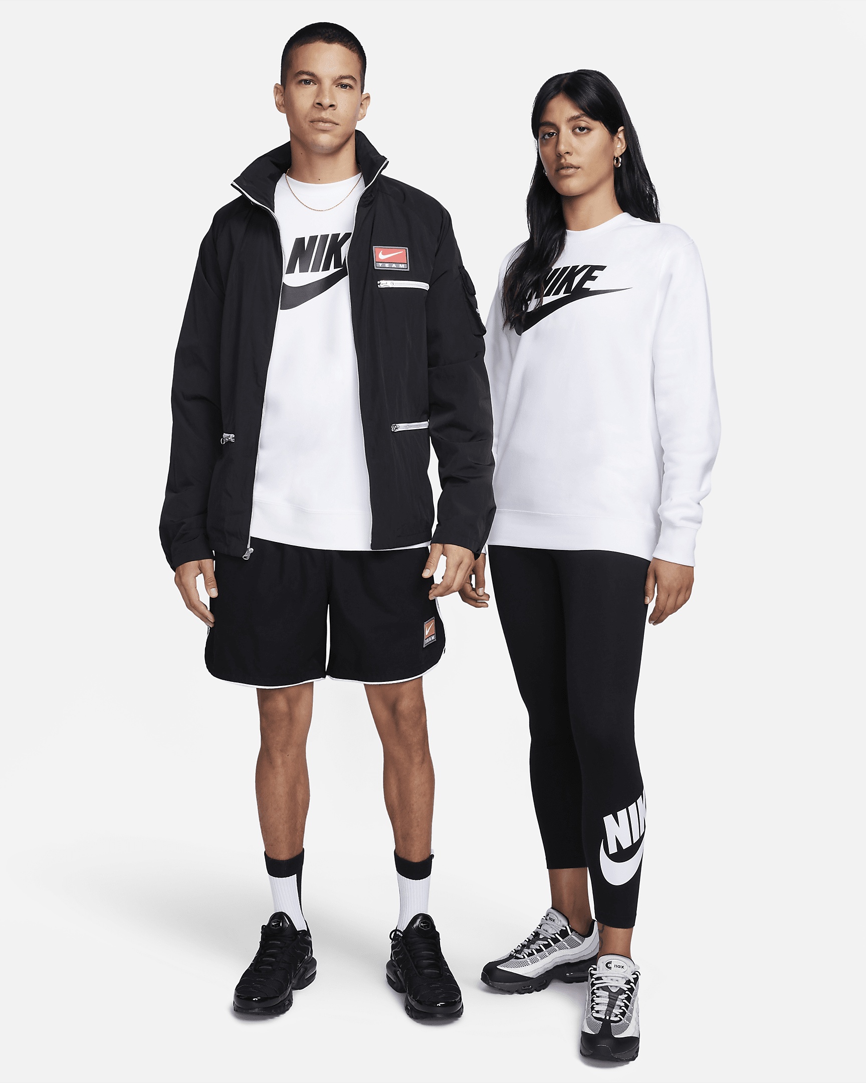 Nike Nike Sportswear Club Fleece Men's Graphic Crew | REVERSIBLE