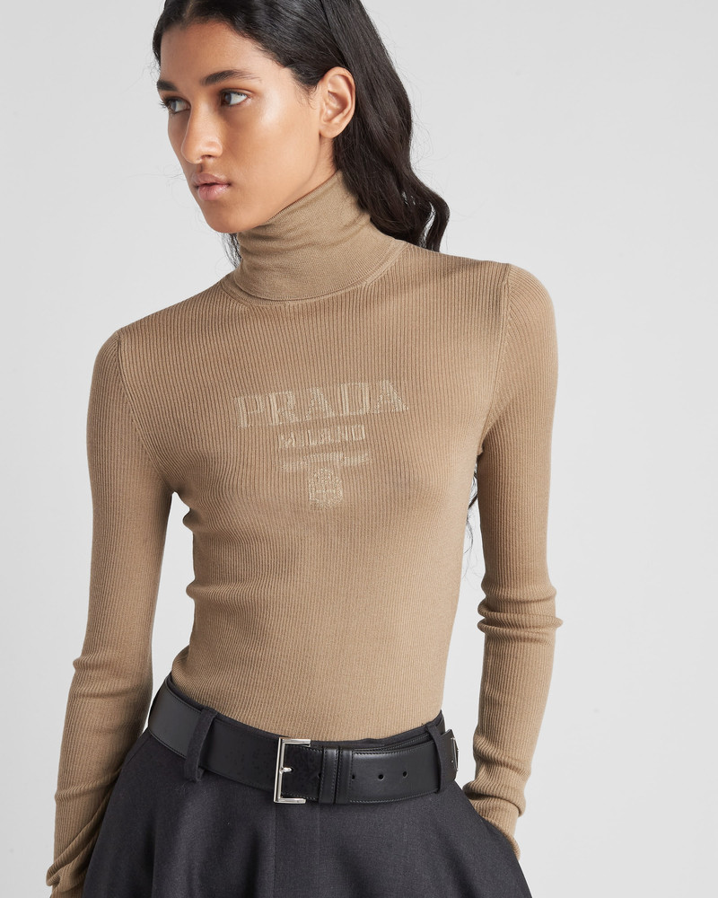 Superfine wool turtleneck sweater 4