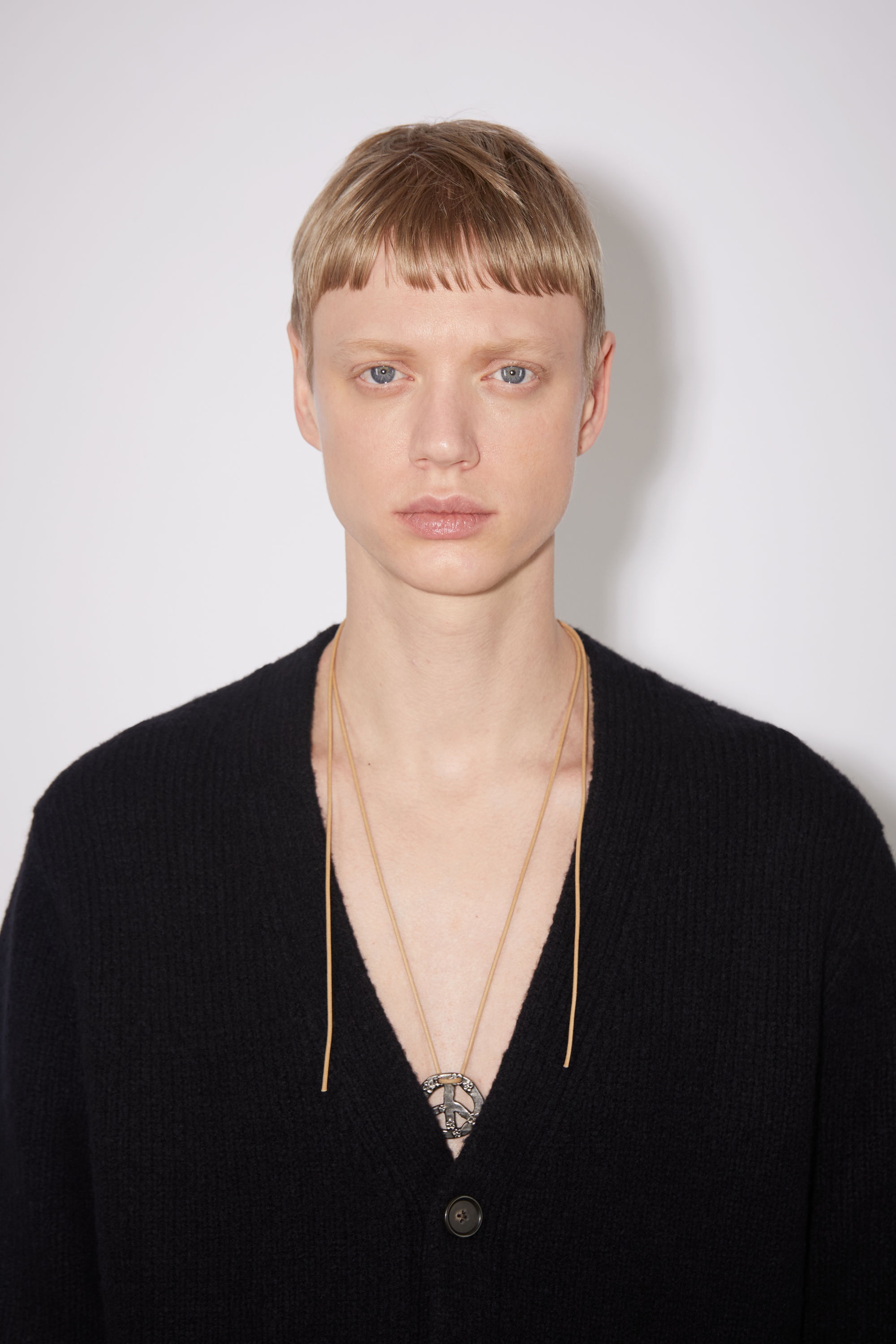 V-neck cardigan - All black - 5