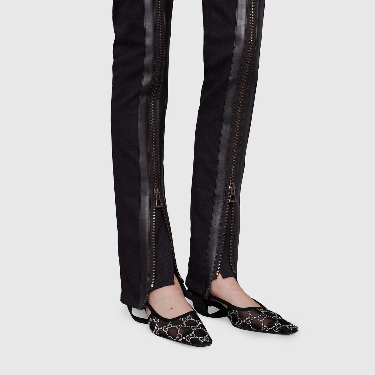 Zip pant with and leather pockets - 10