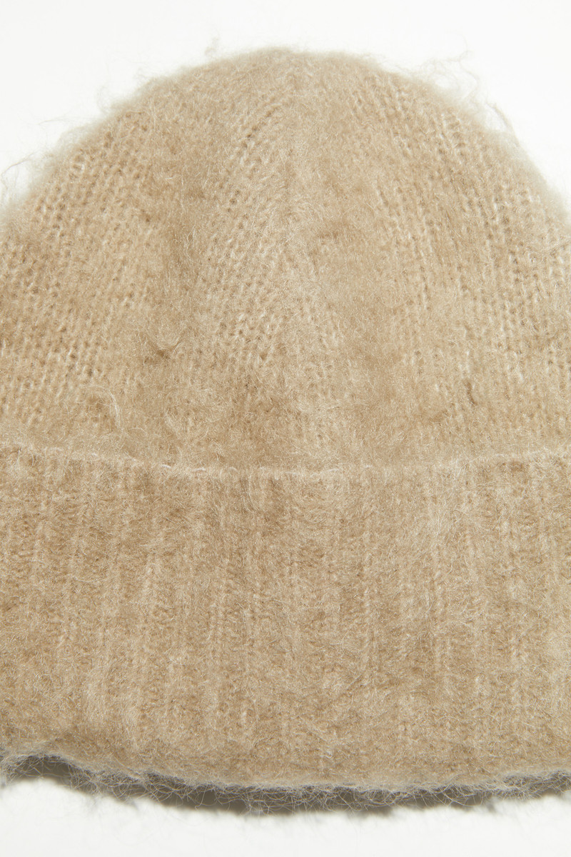 Wool mohair beanie - Dark beige 4