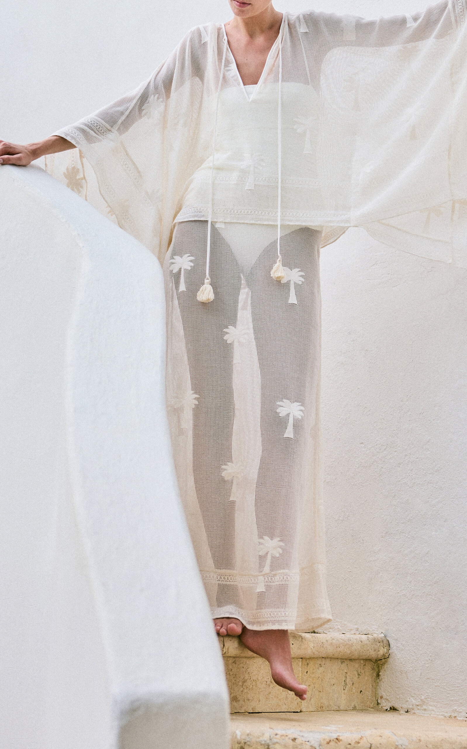 After Swimming Embroidered Cotton Poncho white - 3
