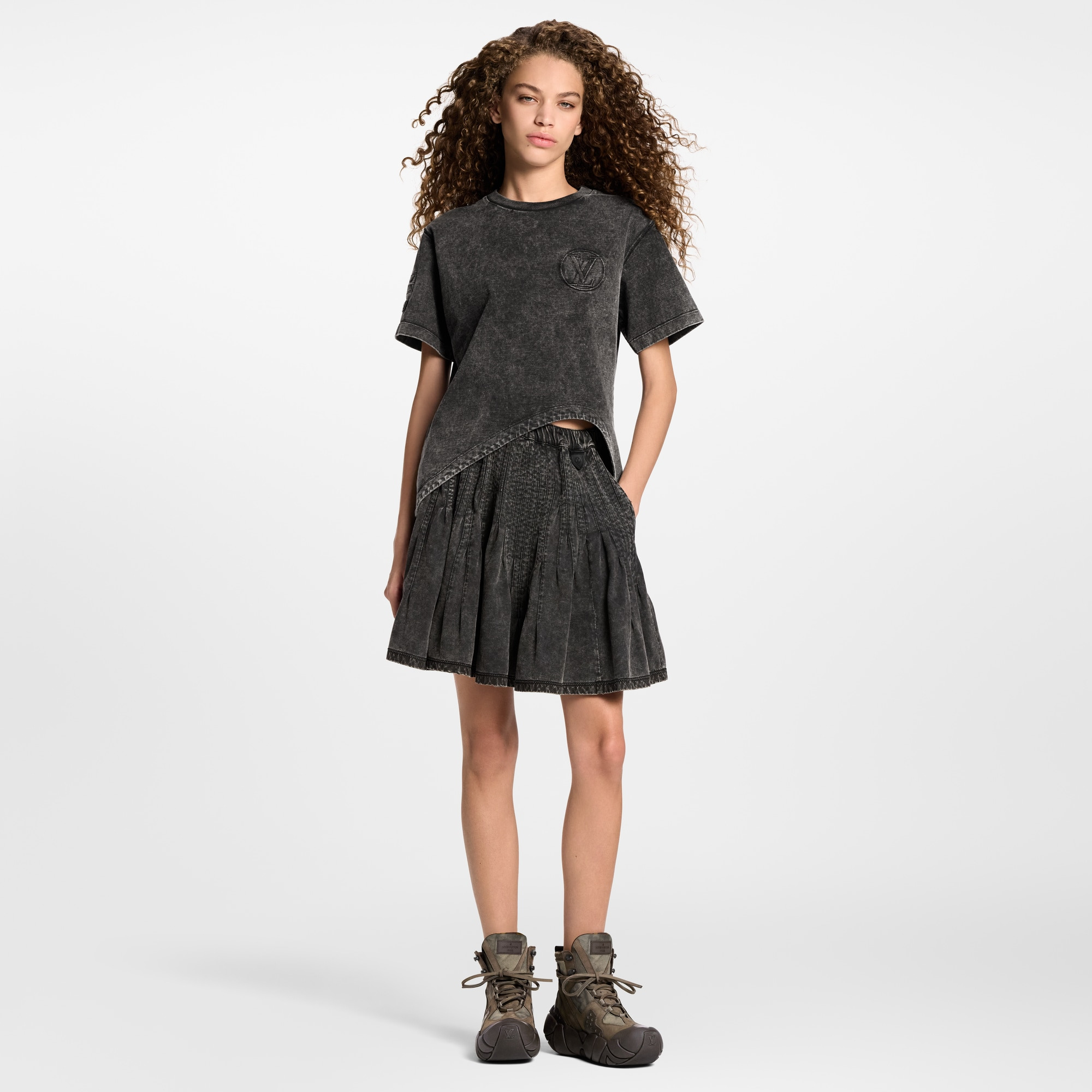 Curve Hem T-Shirt - 6