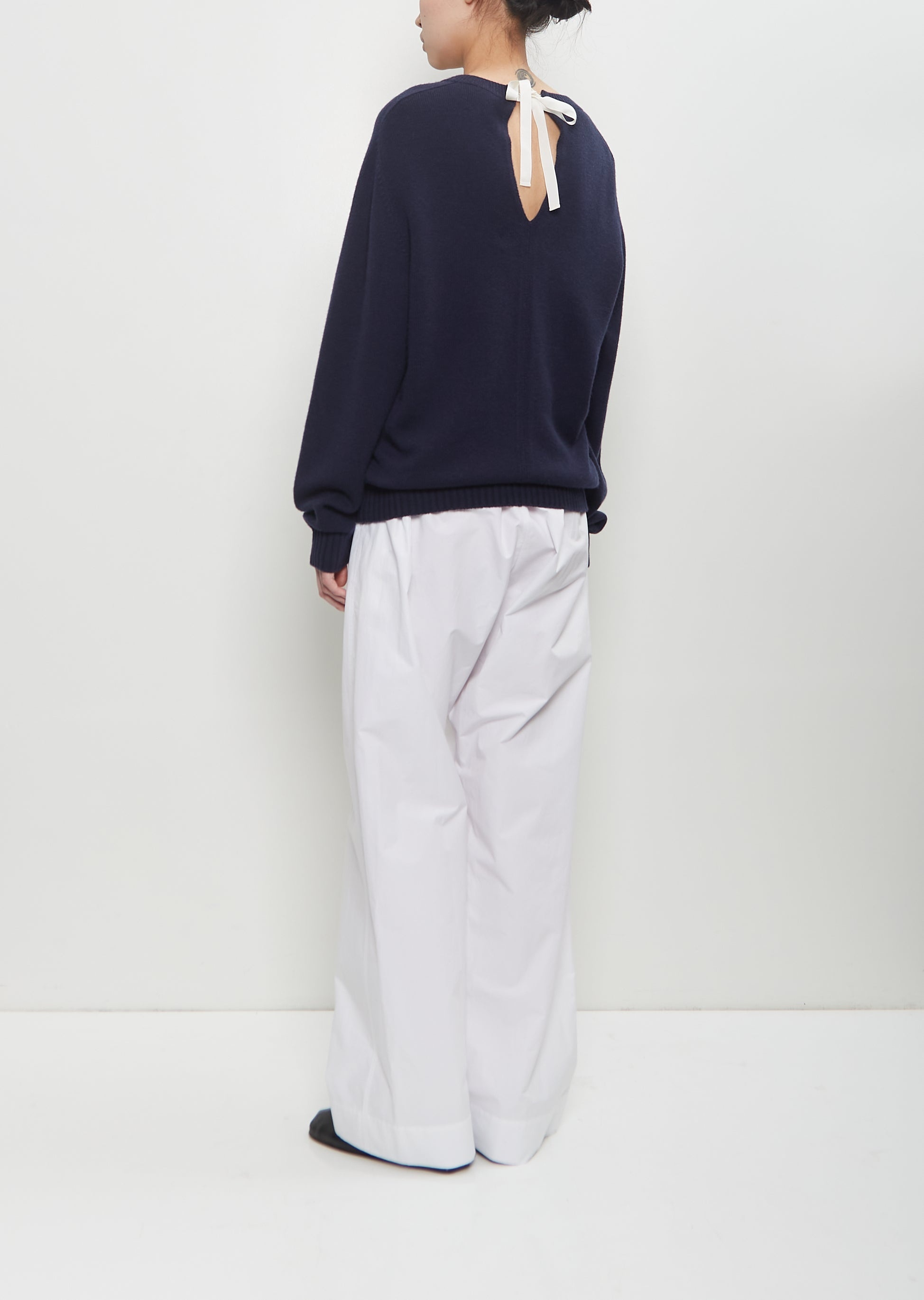 Cashmere Bow Collar Pullover - 3